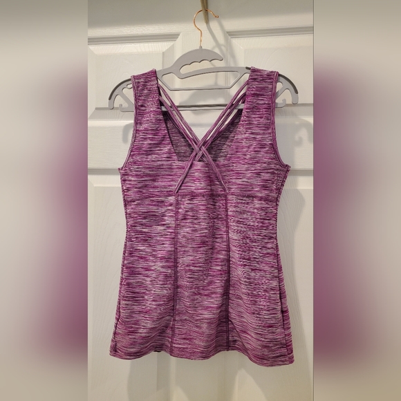 Bravissimo Workout Tank - 10 R/SC - Picture 2 of 5
